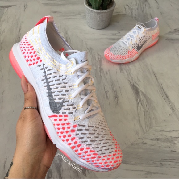 Nike Shoes - NIKE Shoes Zoom Fearless FlyKnit